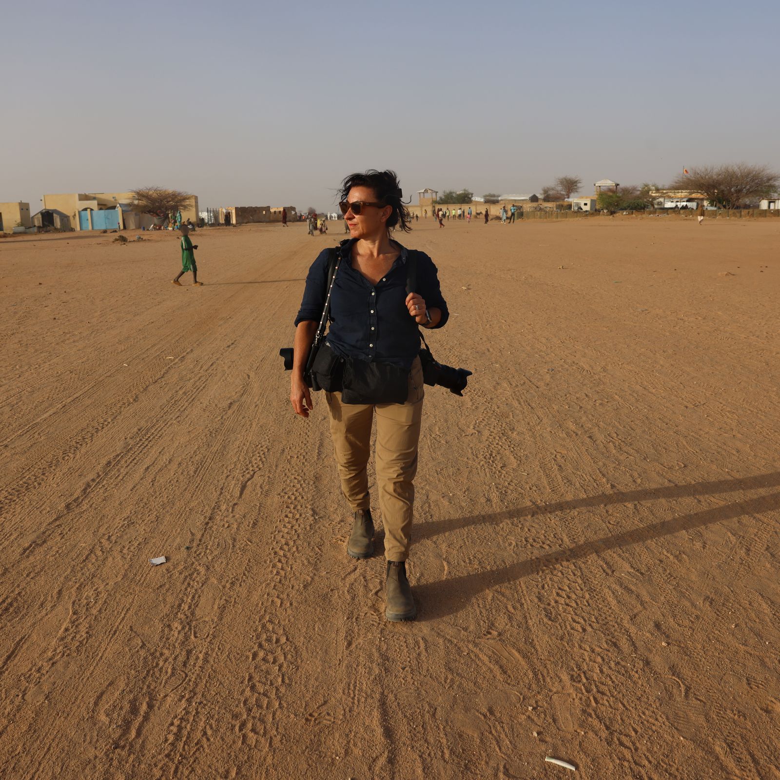 Love+War Trailer Turns the Lens on Fearless War Photographer Lynsey Addario
