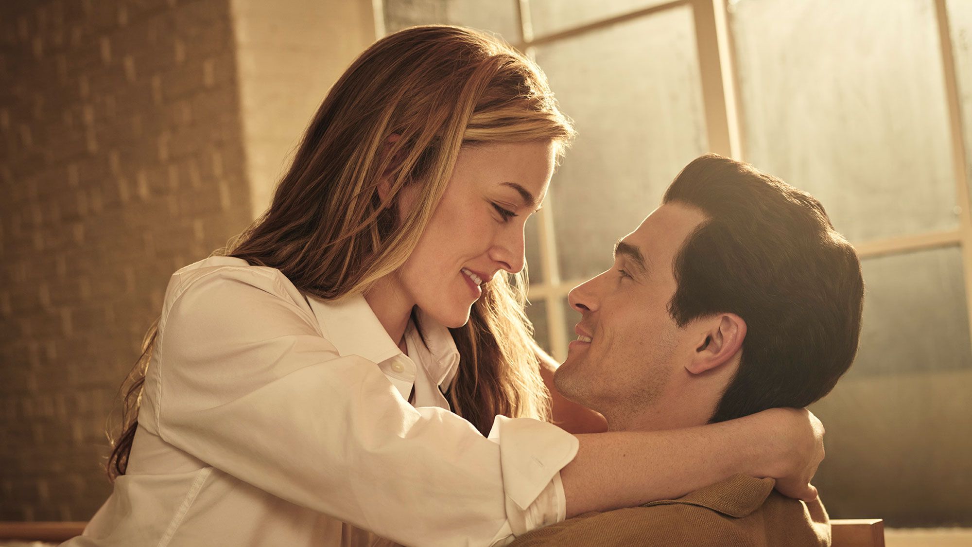 Meet Love Story’s John F. Kennedy Jr. and Carolyn Bessette