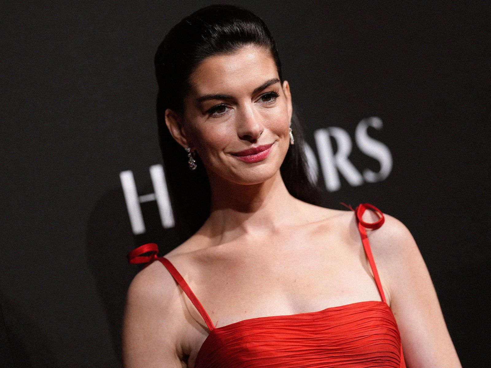 Vanity Fair’s Limited Series Fear Not Stars Anne Hathaway as a Faithful Mother Who Escapes a Serial Killer